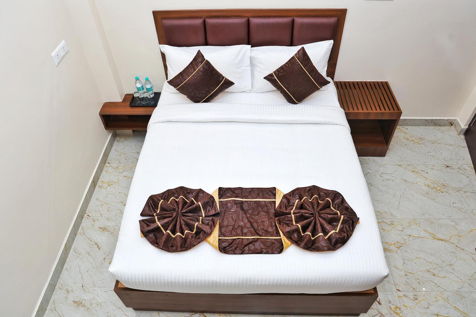 Bed and Breakfast Jn Residency Perungudi Ченнаї Екстер'єр фото