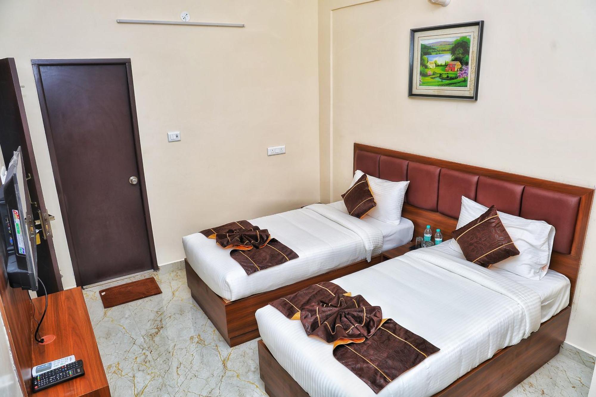Bed and Breakfast Jn Residency Perungudi Ченнаї Екстер'єр фото